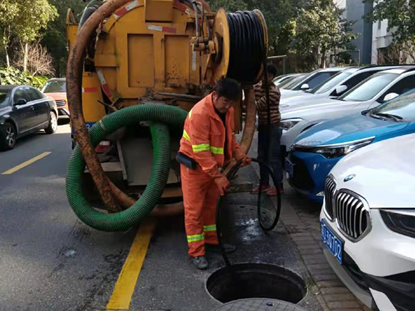 梁河排污管道清淤